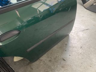 bontott DACIA LOGAN Jobb hátsó Ajtó (Részeivel)