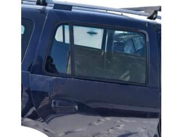 bontott DACIA LOGAN Jobb hátsó Ajtó (Üres lemez)