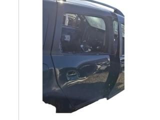 bontott DACIA LOGAN Jobb hátsó Ajtó (Üres lemez)