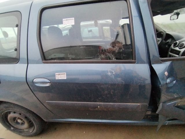 bontott DACIA LOGAN Jobb hátsó Ajtó (Üres lemez)
