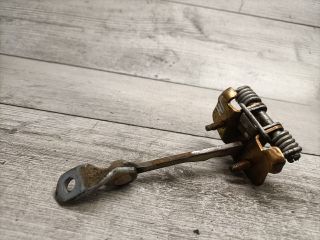 bontott DACIA LOGAN Jobb hátsó Ajtóhatároló