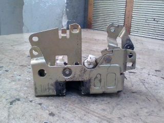 bontott DACIA LOGAN Jobb hátsó Ajtózár