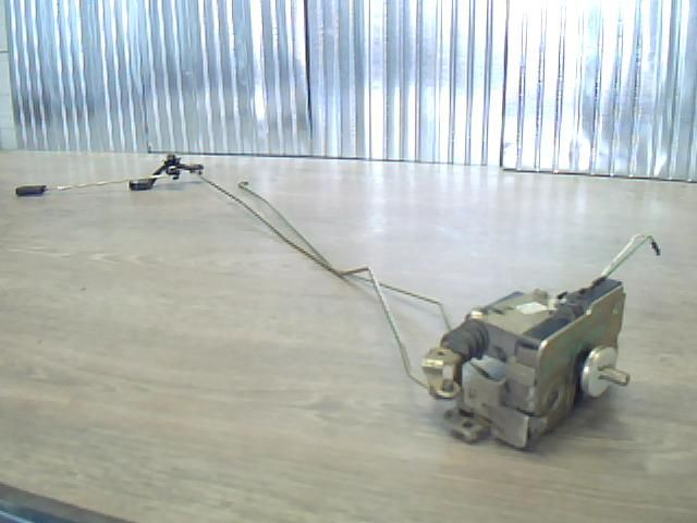 bontott DACIA LOGAN Jobb hátsó Ajtózár