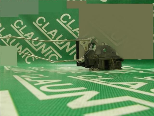 bontott DACIA LOGAN Jobb hátsó Ajtózár