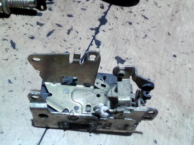 bontott DACIA LOGAN Jobb hátsó Ajtózár