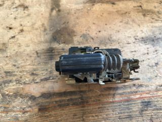 bontott DACIA LOGAN Jobb hátsó Ajtózár