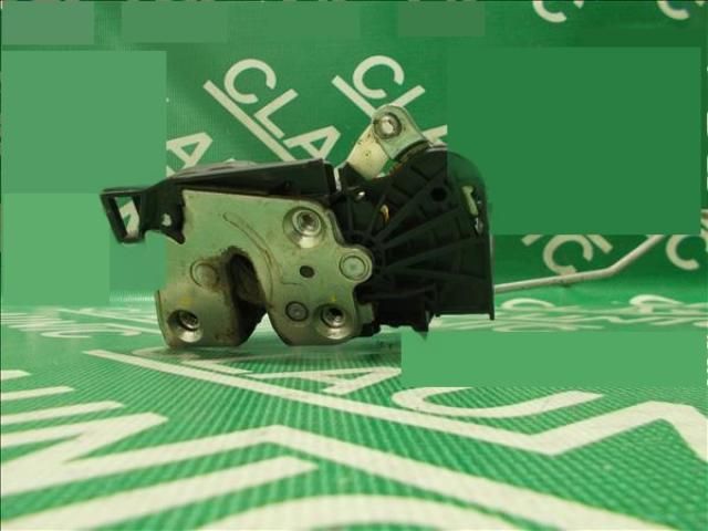 bontott DACIA LOGAN Jobb hátsó Ajtózár