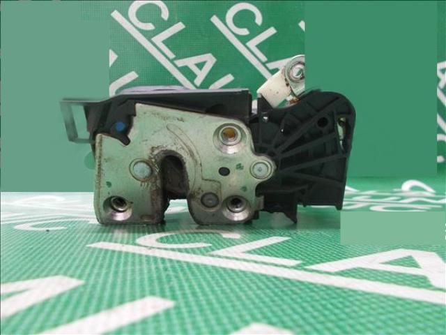 bontott DACIA LOGAN Jobb hátsó Ajtózár