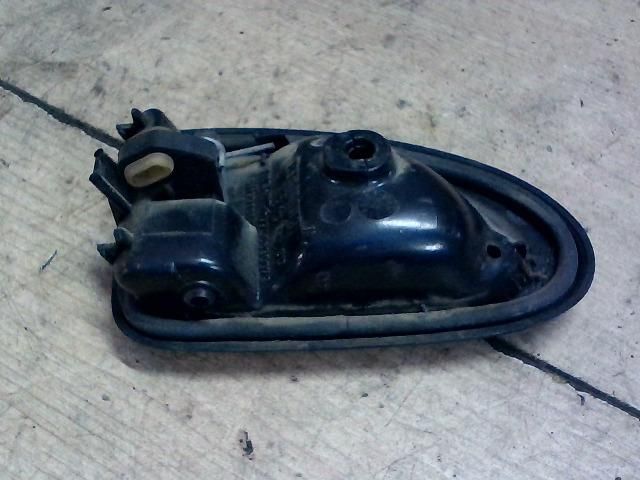 bontott DACIA LOGAN Jobb hátsó Belső Kilincs