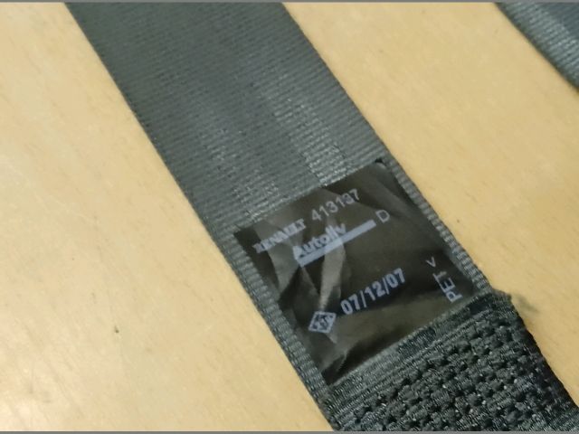 bontott DACIA LOGAN Jobb hátsó Biztonsági Öv