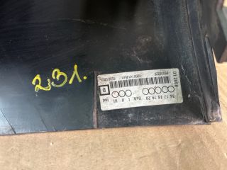 bontott DACIA LOGAN Jobb hátsó Csomagtér Burkolat (Műanyag)