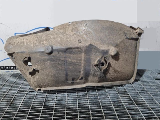 bontott DACIA LOGAN Jobb hátsó Dobbetét (Kerékjárati, Műanyag)