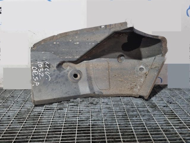 bontott DACIA LOGAN Jobb hátsó Dobbetét (Kerékjárati, Műanyag)