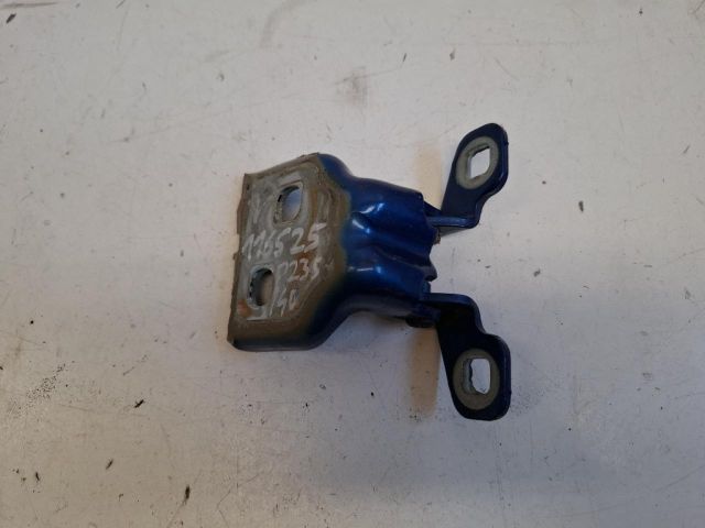 bontott DACIA LOGAN Jobb hátsó Felső Zsanér