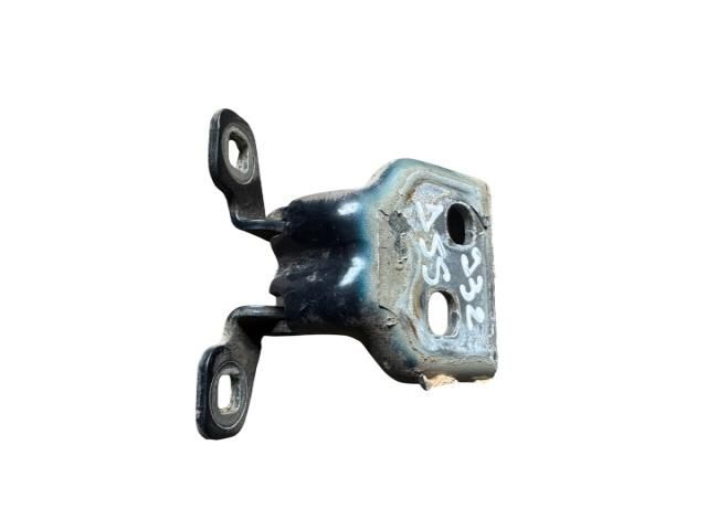 bontott DACIA LOGAN Jobb hátsó Felső Zsanér