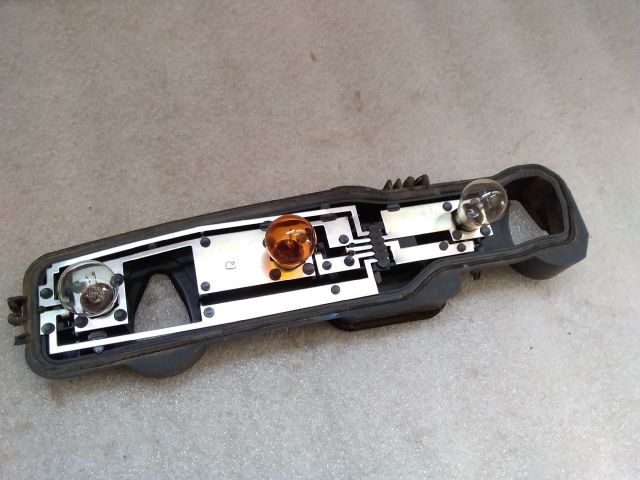 bontott DACIA LOGAN Jobb Hátsó Lámpa Foglalat