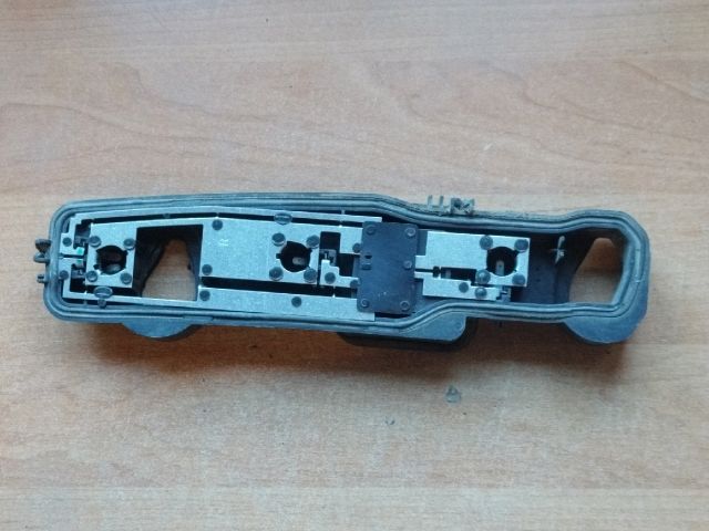 bontott DACIA LOGAN Jobb Hátsó Lámpa Foglalat