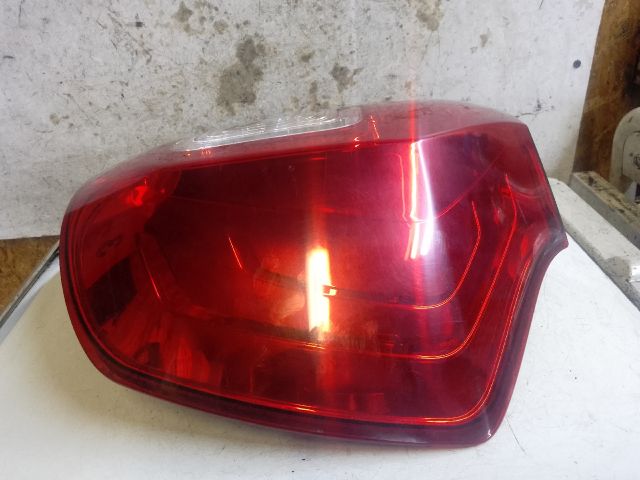 bontott DACIA LOGAN Jobb Hátsó Lámpa