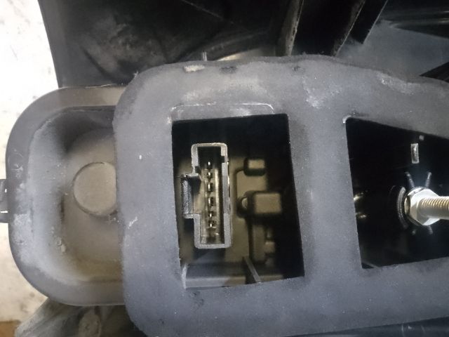 bontott DACIA LOGAN Jobb Hátsó Lámpa