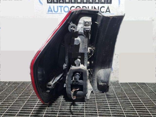 bontott DACIA LOGAN Jobb Hátsó Lámpa