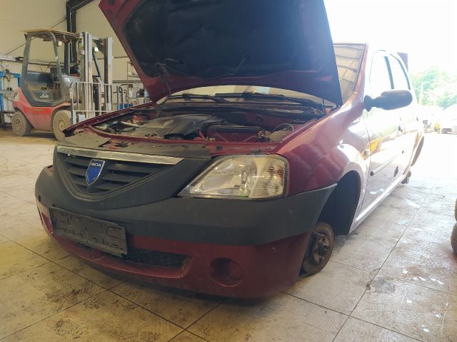 bontott DACIA LOGAN Jobb Hátsó Lámpa