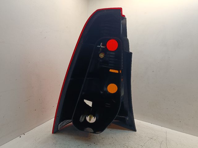 bontott DACIA LOGAN Jobb Hátsó Lámpa