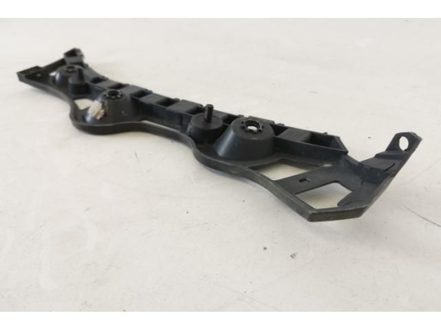 bontott DACIA LOGAN Jobb hátsó Oldal Lökhárító Tartó (Műanyag)