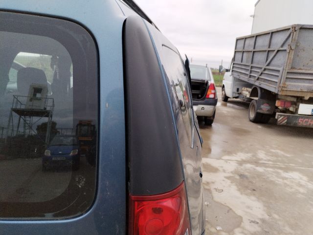 bontott DACIA LOGAN Jobb hátsó Sárvédő Díszléc