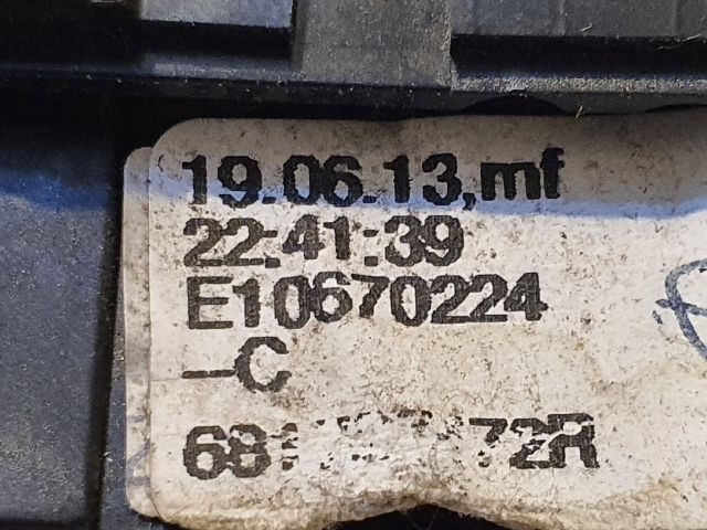 bontott DACIA LOGAN Jobb Kormánykapcsoló Ablaktörlő