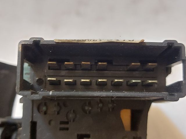 bontott DACIA LOGAN Jobb Kormánykapcsoló Ablaktörlő