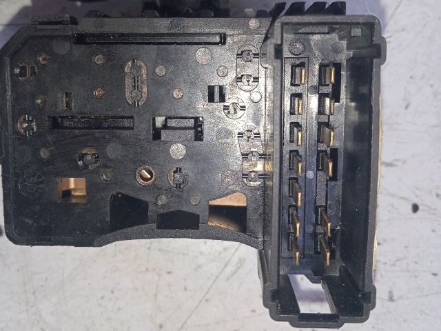 bontott DACIA LOGAN Jobb Kormánykapcsoló Ablaktörlő