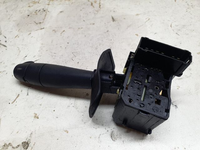 bontott DACIA LOGAN Jobb Kormánykapcsoló Ablaktörlő