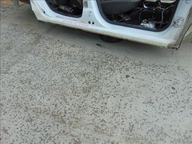 bontott DACIA LOGAN Jobb Küszöb