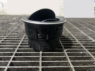 bontott DACIA LOGAN Jobb Szellőző