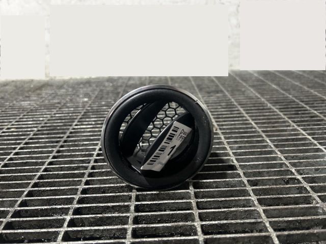 bontott DACIA LOGAN Jobb Szellőző