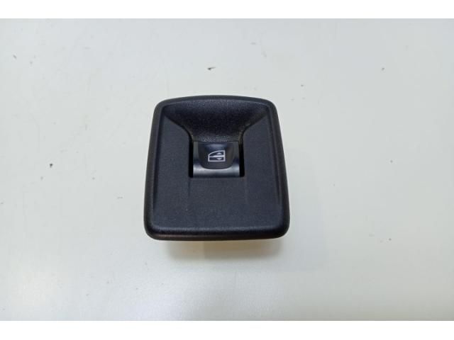 bontott DACIA LOGAN Kapcsoló (Magában)