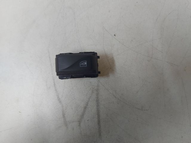 bontott DACIA LOGAN Kapcsoló (Magában)