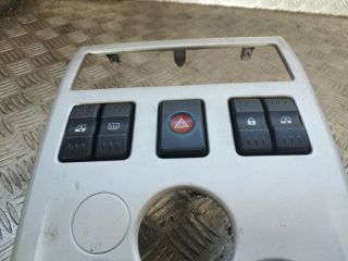 bontott DACIA LOGAN Kapcsoló (Magában)