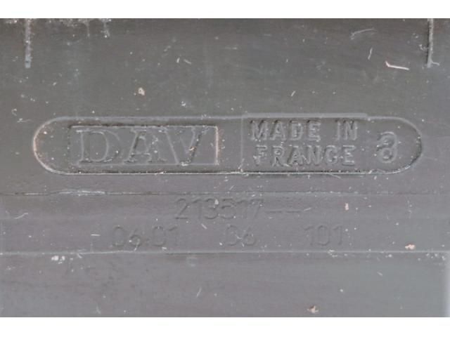 bontott DACIA LOGAN Kapcsoló (Magában)