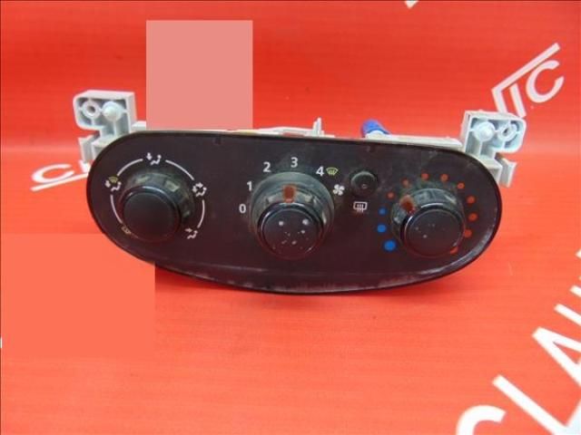 bontott DACIA LOGAN Klíma Kapcsoló