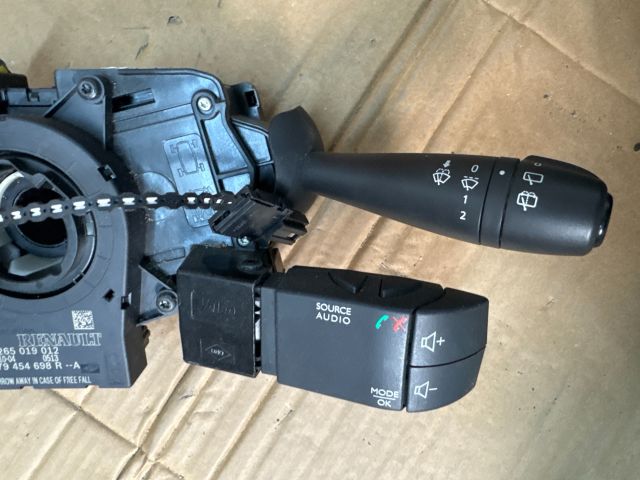 bontott DACIA LOGAN Komplett Kormánykapcsoló (Bajuszkapcsoló)