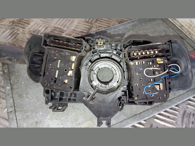 bontott DACIA LOGAN Komplett Kormánykapcsoló (Bajuszkapcsoló)