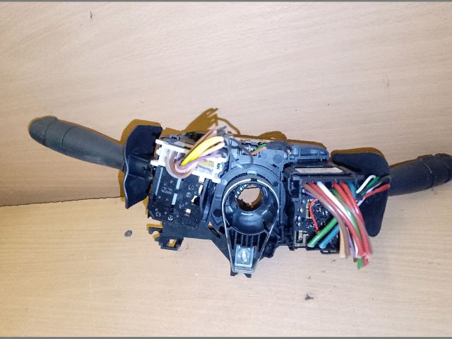 bontott DACIA LOGAN Komplett Kormánykapcsoló (Bajuszkapcsoló)