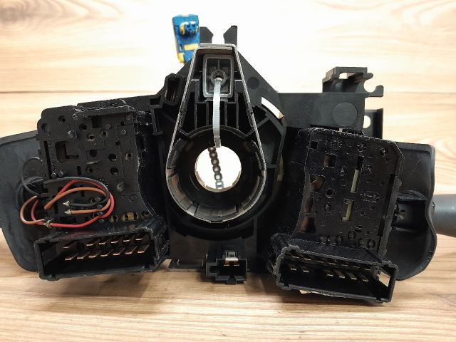 bontott DACIA LOGAN Komplett Kormánykapcsoló (Bajuszkapcsoló)