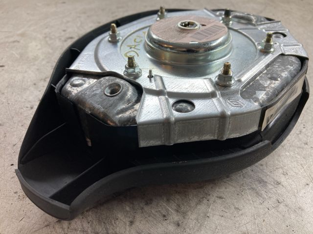 bontott DACIA LOGAN Kormánylégzsák