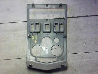 bontott DACIA LOGAN Középkonzol Keret