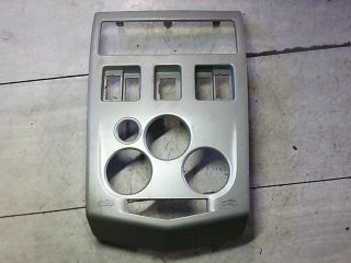 bontott DACIA LOGAN Középkonzol Keret