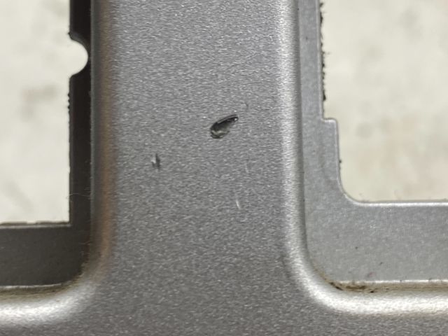 bontott DACIA LOGAN Középkonzol Keret