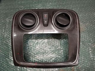 bontott DACIA LOGAN Középkonzol Keret