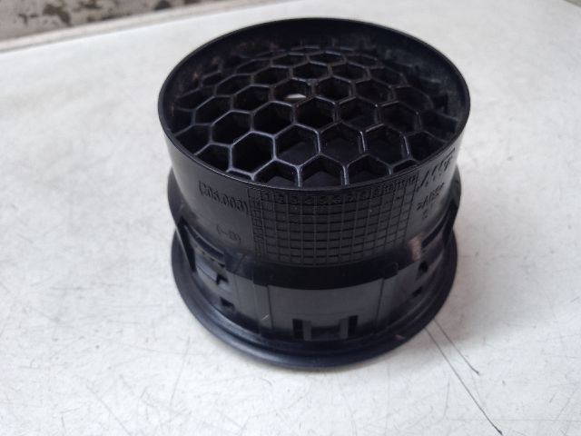 bontott DACIA LOGAN Középső Bal Szellőző